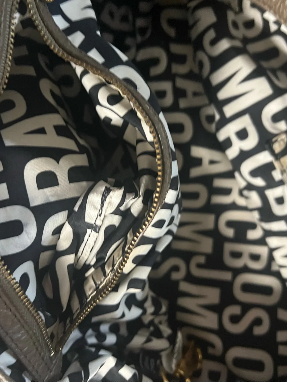 Marc by Marc Jacobs Classic Q Hillier Hobo Leather Shoulder Bag Taupe Brown